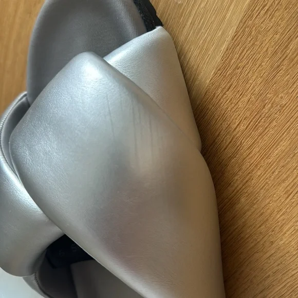 Roam Foldy Puffy‎ Silver Sandal size 9 VG condition - Picture 3 of 12